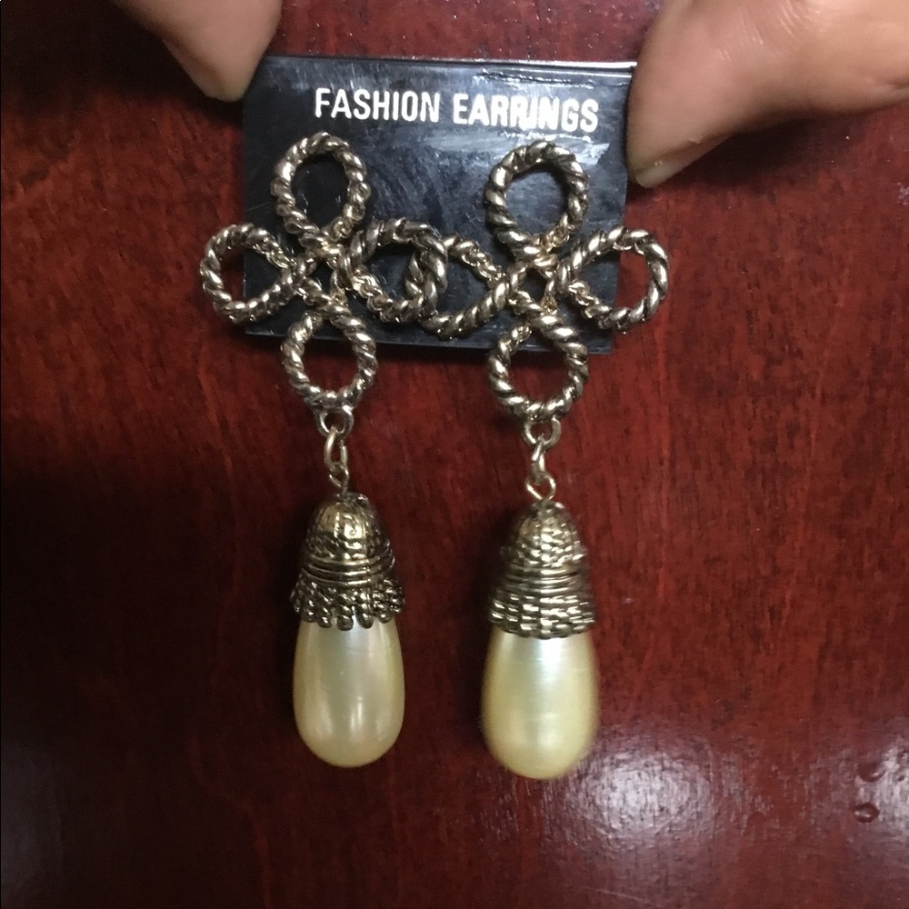 NEW Fashion Drop Earrings